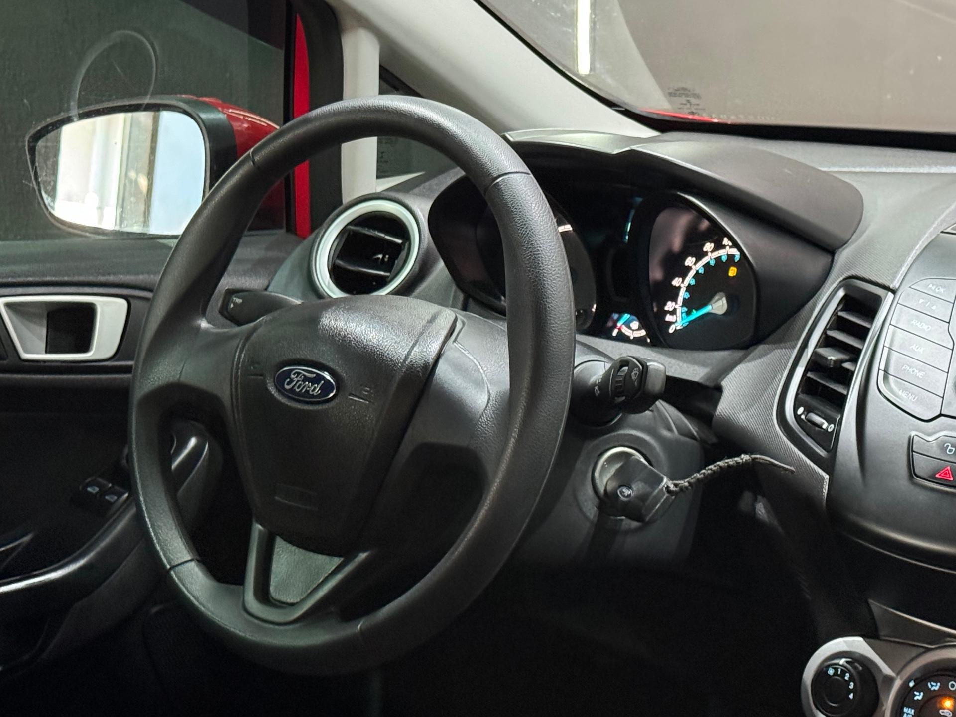 Ford Fiesta SE 1.6  2017