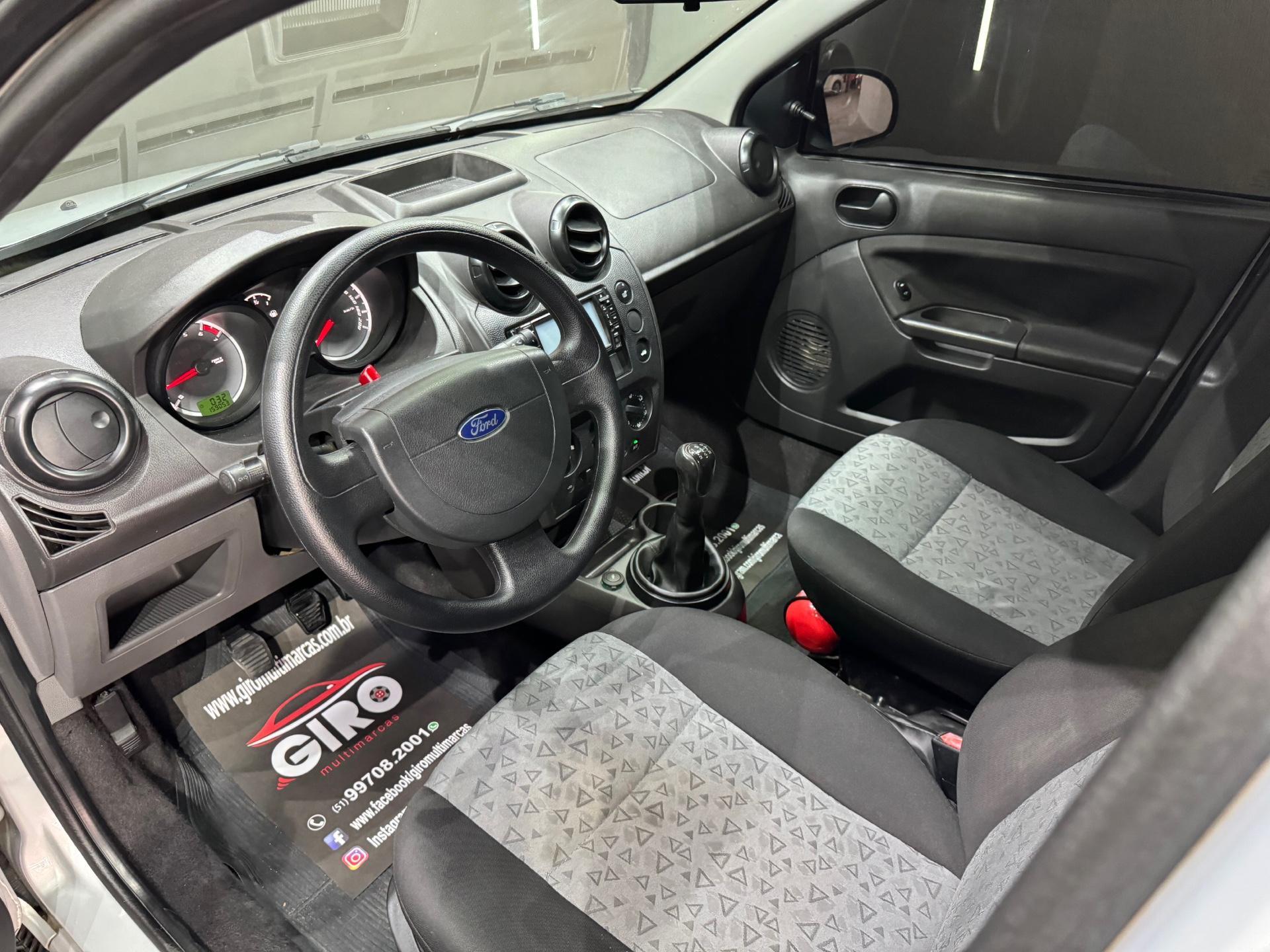 Ford Fiesta Sedan 1.0 8V Flex Mec.  2011